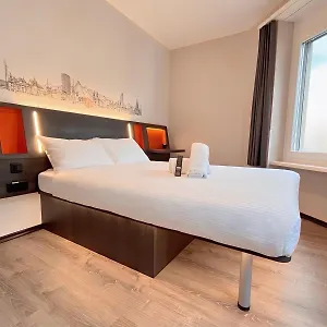 Easyhotel Main Station Zurique