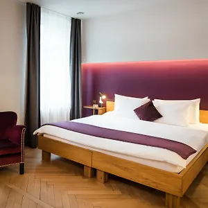 3* מלון Boutique Ni-mo